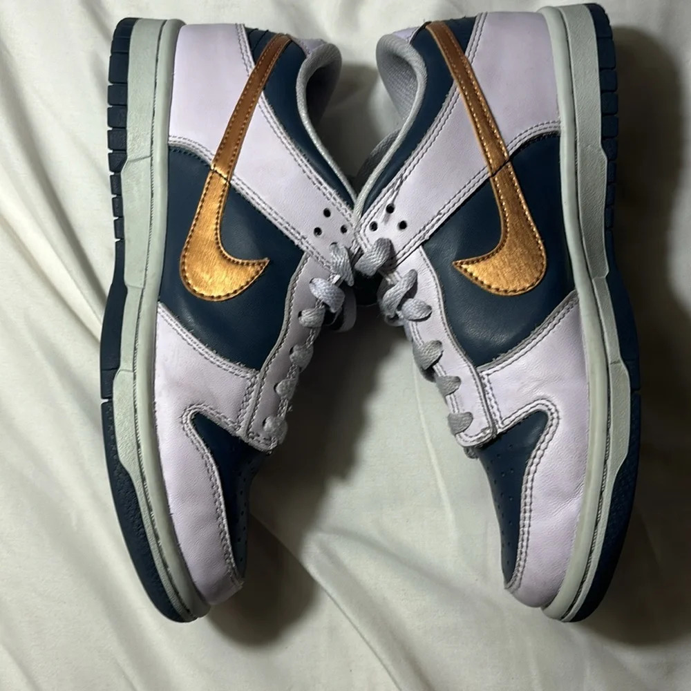 Nike Dunk Low SE Thunder Blue/Copper Swoosh
(GS) Size 4Y Style
DX1663 400 A4 - Picture 11 of 11